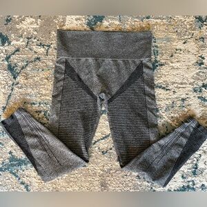 Electric Yoga Charcoal and Black Womens Leggings. Size M/L